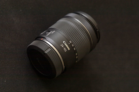 Canon RF 24-105mm f4-7.1 IS STM, análisis: un zoom asequible que suple su falta de luminosidad con un buen rendimiento para casi todo