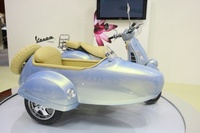 Vespa GTV 250 con sidecar