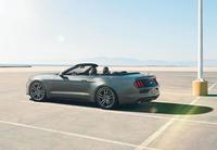 Primeras imágenes del Ford Mustang Convertible 