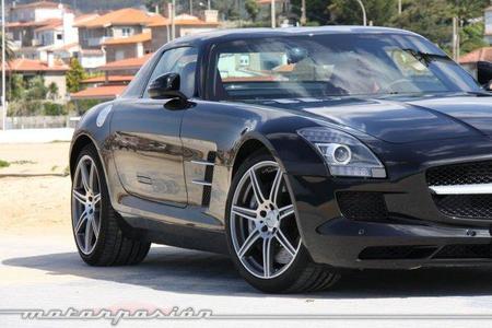 Mercedes SLS AMG