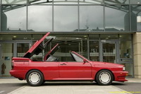 Lo que te puedes encontrar en eBay: Audi Quattro Treser Roadster