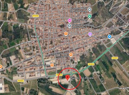 Pueblo Encantador Tarragona Eclipse Solar Montana Mar Tranquilo Sin Turistas Buena Comida Barato