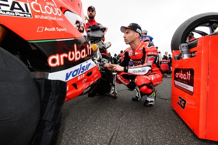 Las redes están siendo más críticas que los pilotos contra el nuevo reglamento de Superbike