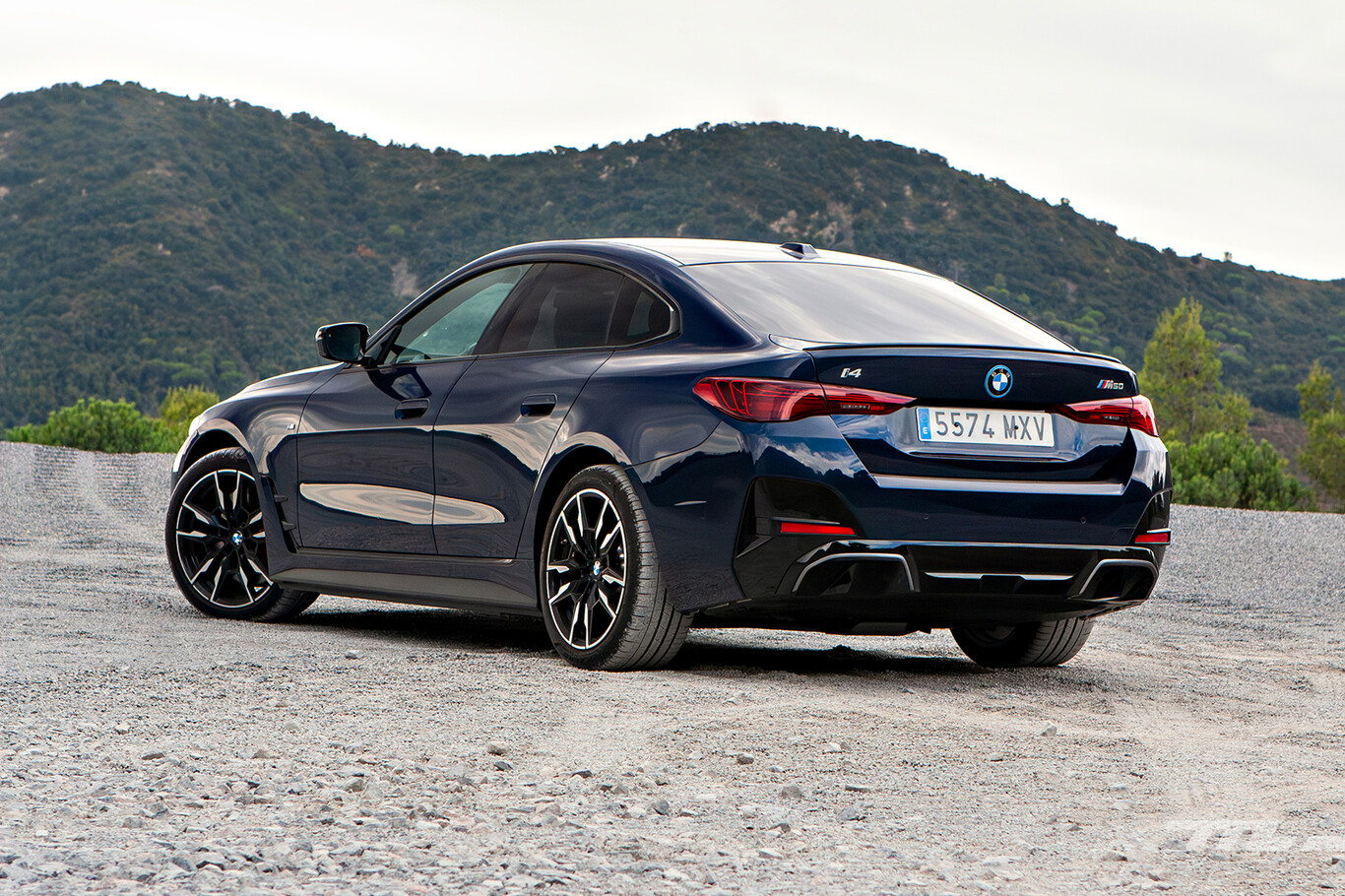 Prueba BMW i4 M50: &iquest;Logra el primer M el&eacute;ctrico de 544 CV combinar potencia y deportividad? - miniatura 8