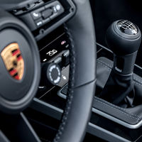 ¡Buenas noticias! Porsche aún confía en la transmisión y el 911 estrena caja de 7 velocidades