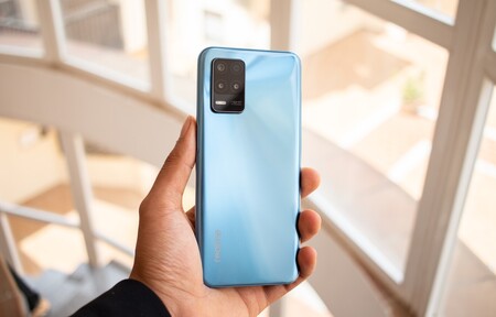 El realme 8 5G es un smartphone súper económico con pantalla a 90Hz y gran batería de 5.000 mAh por 159 euros en Amazon