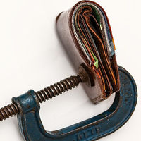 Cómo puede recortar gastos un autónomo para generar más ingresos a fin de mes 