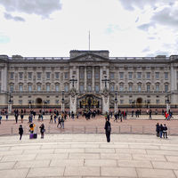 El duque de Edimburgo renuncia al carné de conducir a los 97 años y reaviva el debate sobre edad y conducción