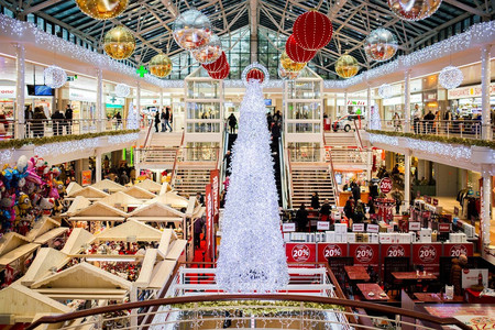 La campaña de Navidad con previsiones récord de contratación según Randstad