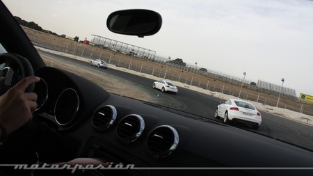 Conducción en circuito