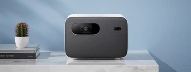 Xiaomi Mi Smart Projector 2 Pro: Android TV a bordo de un cine de 120 pulgadas para llevar a cualquier parte