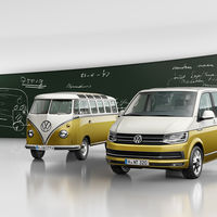 Volkswagen celebra 70 años de la Combi con una Multivan de look retro