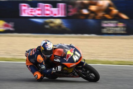 Increíble remontada de Brad Binder en una carrera de Moto3 que parecía que ganarían otros