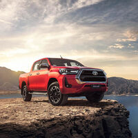 Trae tus cosechas y te llevas un Toyota Hilux: la marca está aceptando soja y maíz como pago por sus coches en Brasil