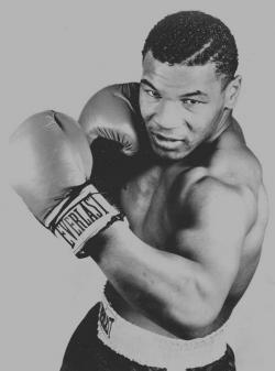 Mike Tyson aparecerá en 'Fight Night Round 4'