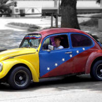 ¿Cómo funciona el cambio de divisa Venezolano con relaciones 100 a 1?