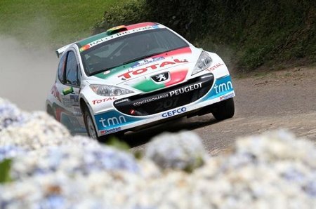 Bruno Magalhães líder en el Rally de las Azores