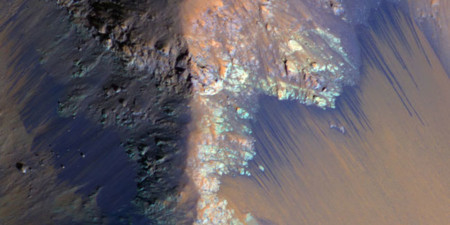 Se descubre cómo fluía el agua en Marte