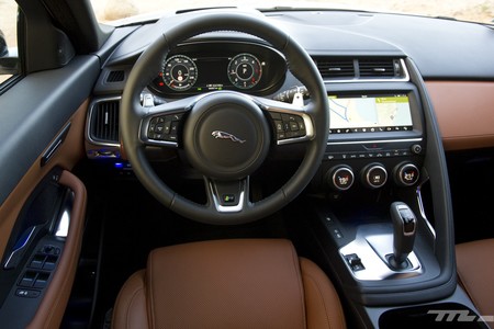 Jaguar E-PACE, prueba contacto