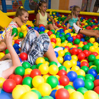 Los parques y piscinas de bolas infantiles están plagados de gérmenes y bacterias