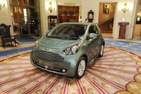 El Aston Martin Cygnet sufre de éxito