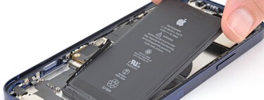 No, tu próximo iPhone no tendrá tapa para sacarle la batería. Europa pide que el cambio sea fácil, pero Apple tiene un as en la manga