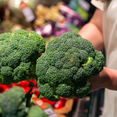 Las señales que indican que es mejor no comprar esa pieza de brócoli: se pondrá malo enseguida 