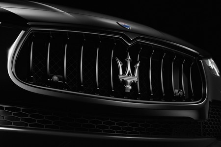 Maserati At Nyias 2017 Ghibli Nerissimo Edition Front Grill