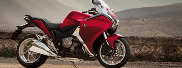 Honda está a punto de devolver a la vida una de sus motos más míticas de 1.200 cc, según estas patentes filtradas 