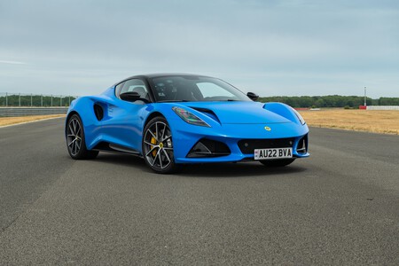 Lotus Emira 2022 Prueba 047