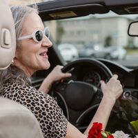 "Es un disparate". Vuelve la polémica de si los mayores pueden conducir pasando el coladero de los psicotécnicos cada cinco años