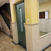 Para poner el ascensor les han quitado los trasteros a otros vecinos: y encima les ha salido mucho más caro