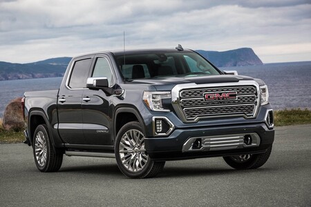 Confirmado: habrá una GMC Sierra eléctrica para competir directamente contra la Ford F-150 Lightning