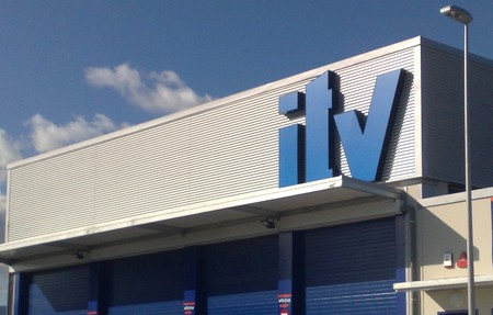 ¿Vas a pasar tu primera ITV? Estos 9 consejos te harán el trámite más llevadero