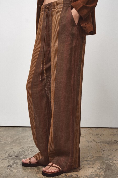 pantalones de lino