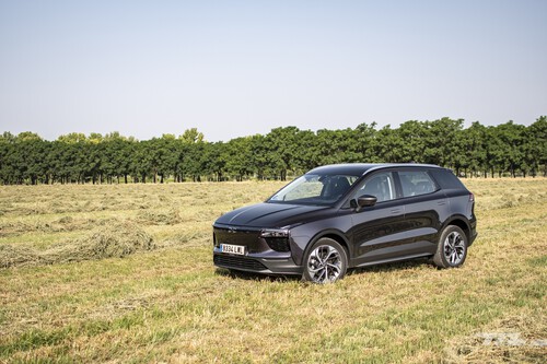 Probamos el Aiways U5: un SUV chino que llega a Europa más barato que la competencia pero con detalles por pulir