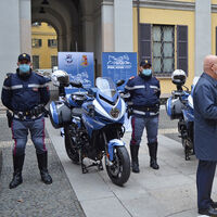 El terror de los cacos de Milán: la policía les perseguirá con cuatro nuevas MV Agusta Turismo Veloce de 110 CV