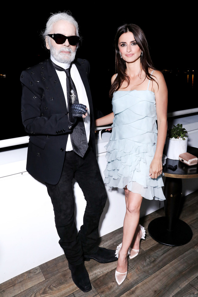 Penelope Cruz And Karl Lagerfeld Hd