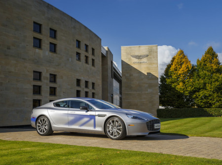 Aston Martin RapidE, el auto totalmente eléctrico cuya producción depende de China