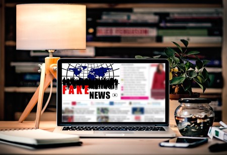 Los creadores de Adblock Plus lanzan una extensión para detectar noticias falsas
