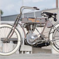 Una de las primeras Harley-Davidson de la historia ha roto récords: la han subastado por casi un millón de dólares 