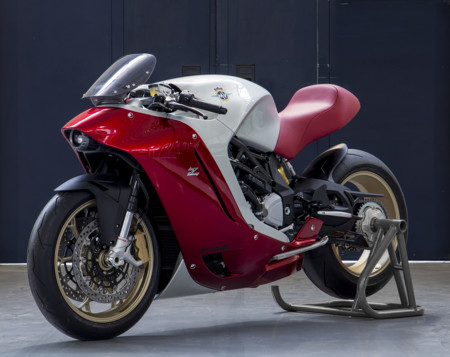 La MV Agusta F4Z desvela todos sus secretos, un one-off para un japonés muy adinerado
