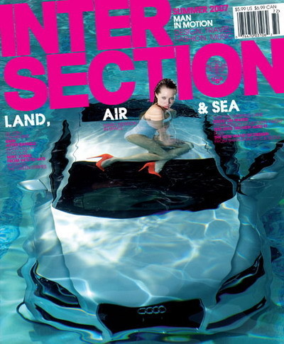 Sesión de fotos en la piscina: chica guapa, agua y un Audi TT