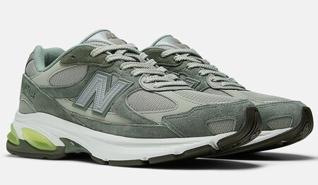 Wtaps Y New Balance Le Dan Un Giro Futurista Al Clasico Modelo Abzorb 2010 Con Tonos Militares Perfectos Para El Otono