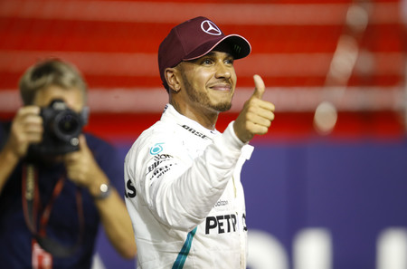 Victoria sin rival para Lewis Hamilton en el Gran Premio de Singapur