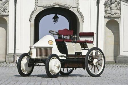 Lohner-Porsche Semper Vivus en el museo Porsche