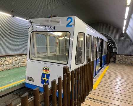 Funicular De Bulnes