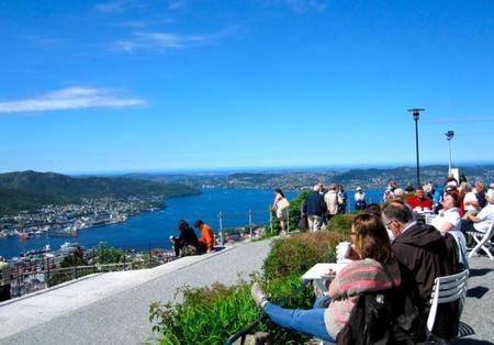 Vistas de Bergen desde la colina Floyen