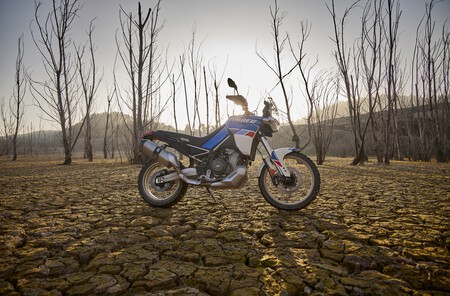 Aprilia Tuareg 660 2022 002