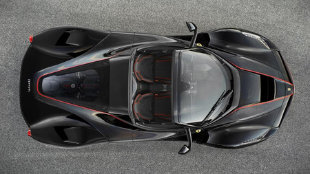 ¡Viva la especulación! Piden 6,5 millones por un Ferrari LaFerrari Aperta en Dubái